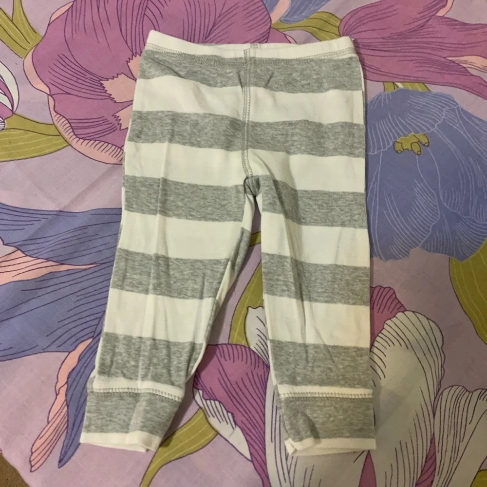 Like New Lot 5 Pz Baby  Clothes Onesies